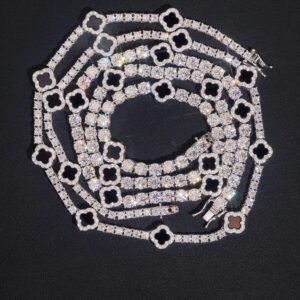 3 MM Black Agate Clover Tennis Bracelet